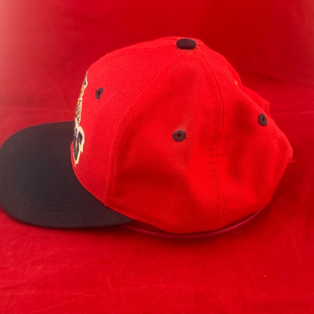 LOGO 7 Red Cap - image 3